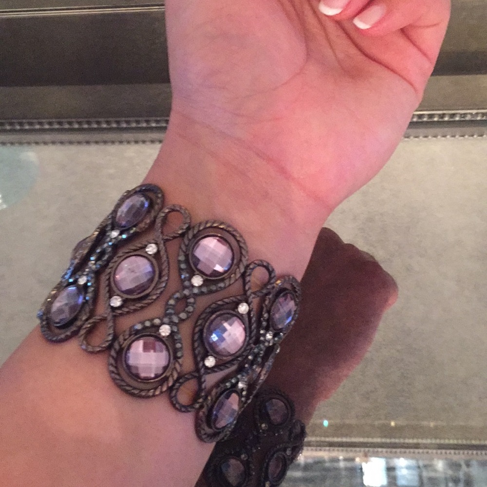 Beautiful brown gem bracelet